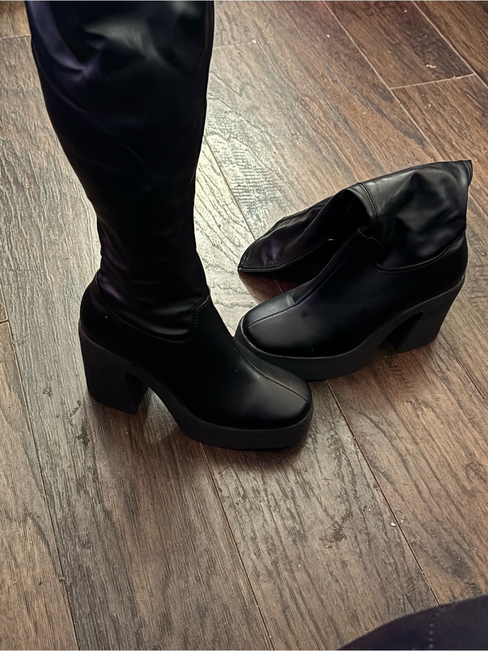 Platform Block Heel Knee-High Boots in Black